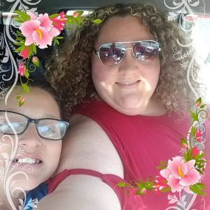 Meet your Posher, E michelle